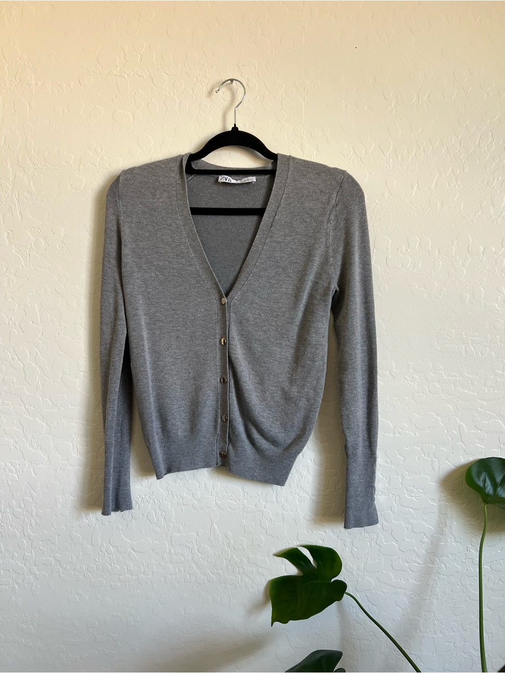 Zara Gray V-Neck Button-Front Cardigan
